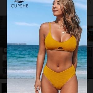 CUPSHE Two-Piece Bathingsuit